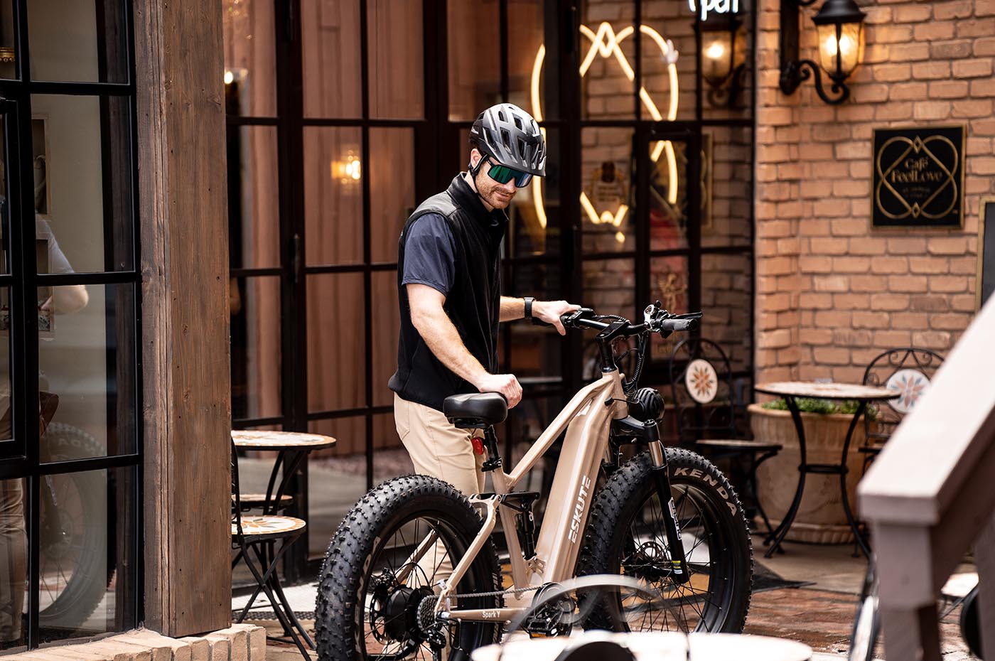 Electric Bikes for Heavier Riders: Unlocking Cycling Potential
