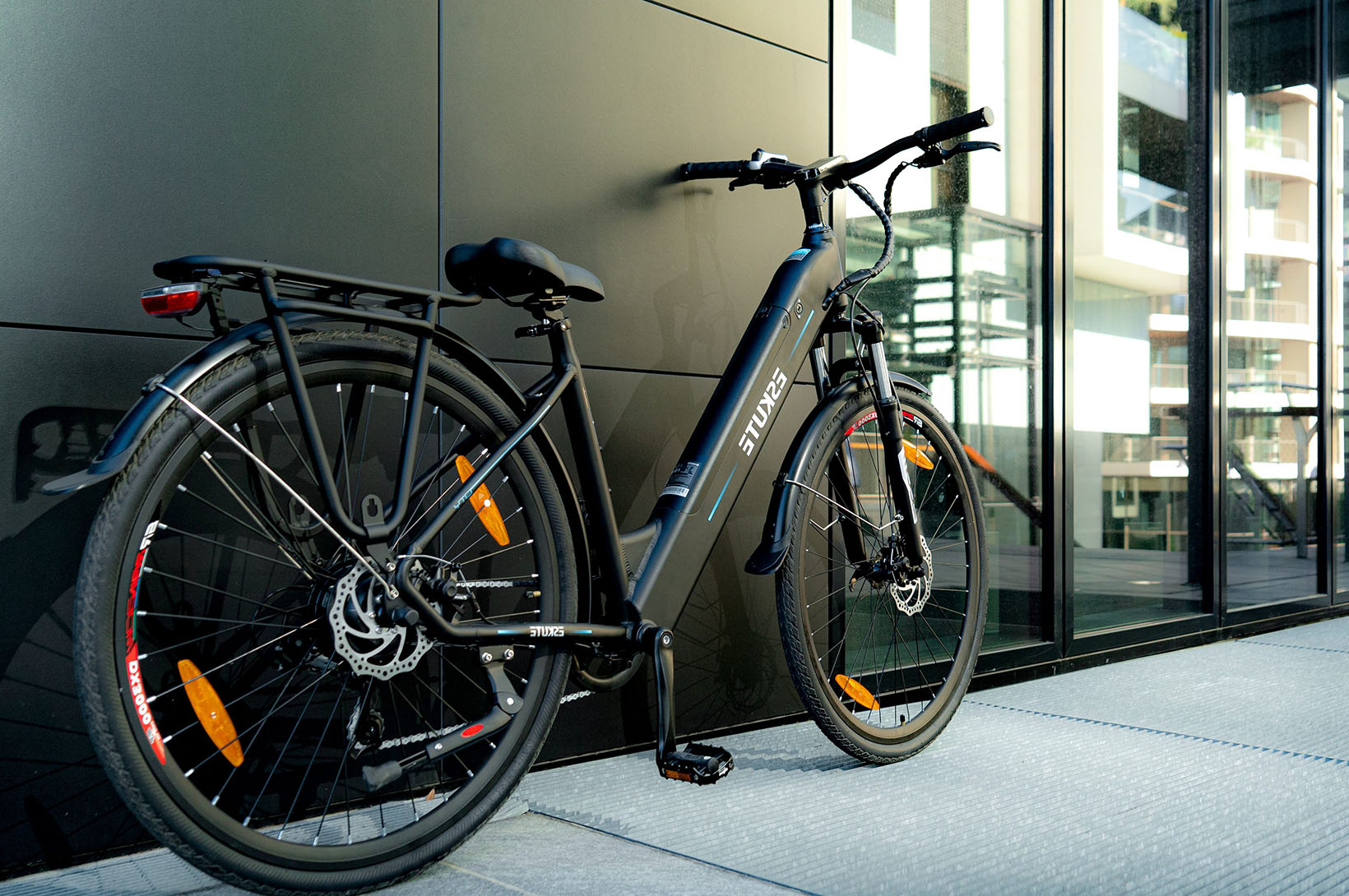 How Does an Electric Bike Work? A Comprehensive Guide